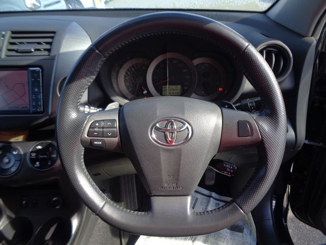 TOYOTA VANGUARD 2WD 2011