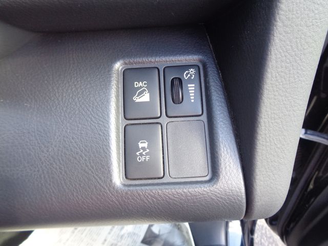 TOYOTA VANGUARD 2WD 2011