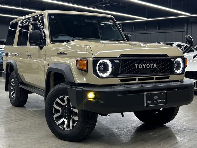 TOYOTA LANDCRUISER 70 2024