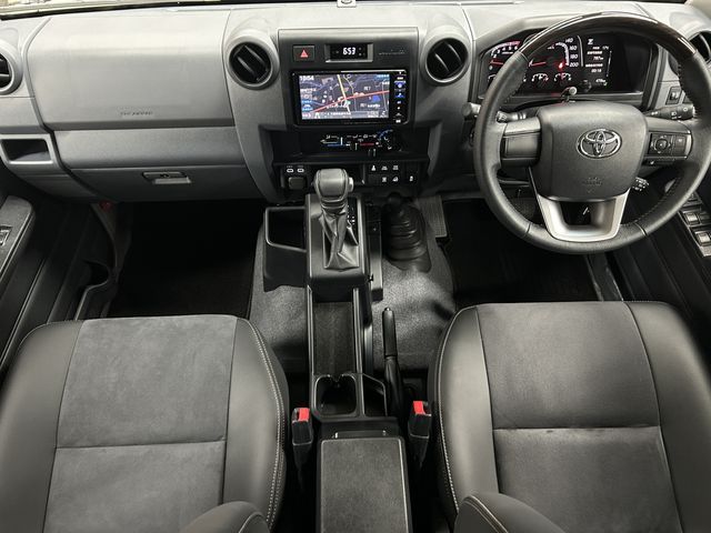 TOYOTA LANDCRUISER 70 2024