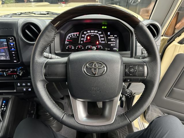 TOYOTA LANDCRUISER 70 2024