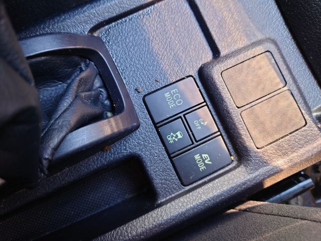 TOYOTA COROLLA FIELDER HYBRID 2013