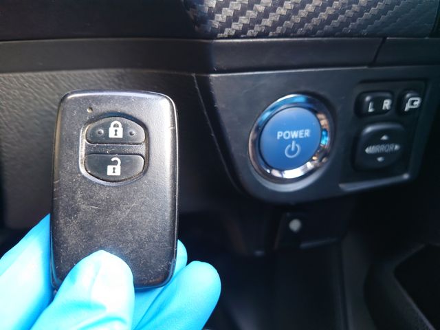 TOYOTA COROLLA FIELDER HYBRID 2013