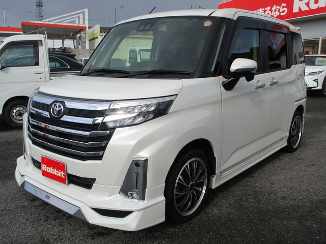TOYOTA ROOMY 2021