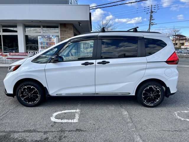 HONDA FREED 4WD 2024