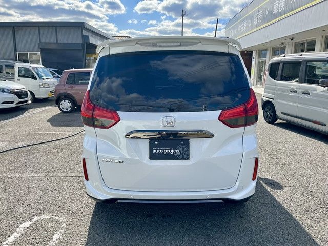 HONDA FREED 4WD 2024