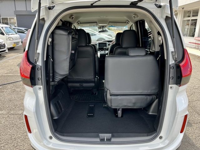 HONDA FREED 4WD 2024