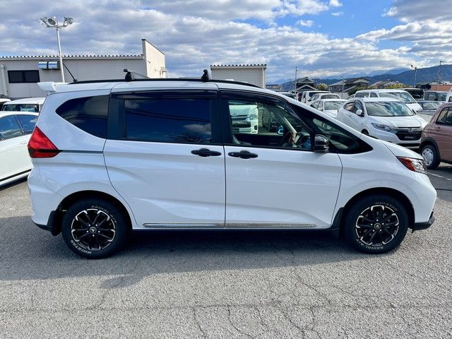 HONDA FREED 4WD 2024