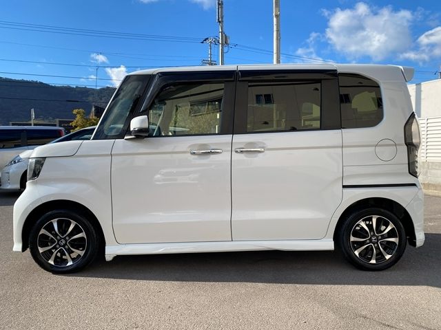 HONDA N BOX CUSTOM 2018