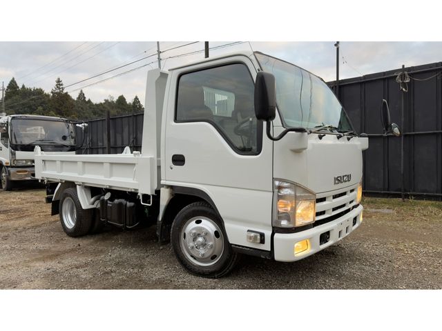ISUZU ELF 2011