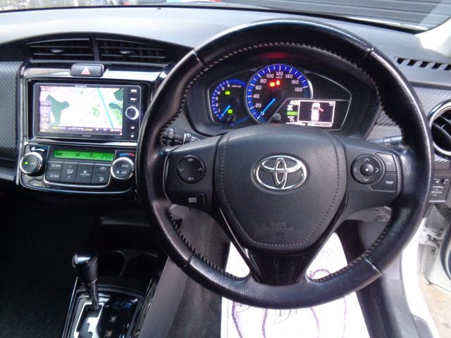 TOYOTA COROLLA FIELDER HYBRID 2014