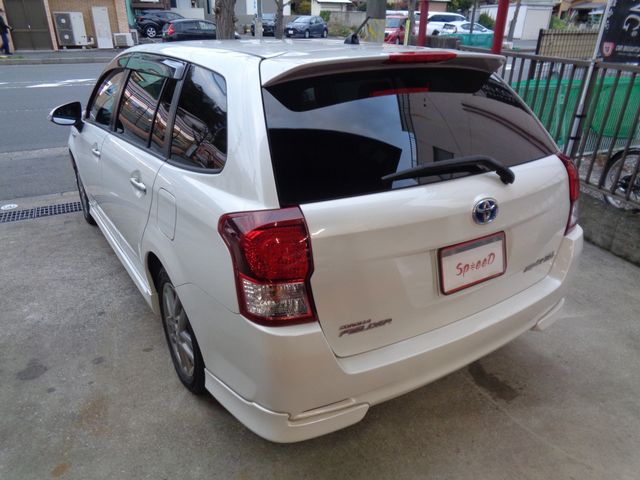 TOYOTA COROLLA FIELDER HYBRID 2014