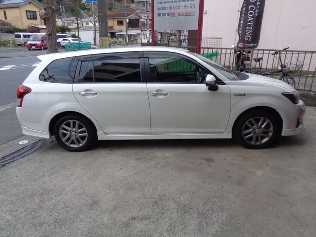 TOYOTA COROLLA FIELDER HYBRID 2014