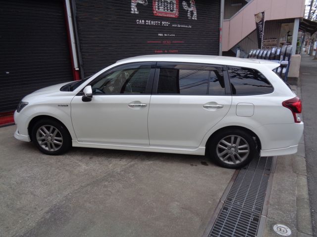 TOYOTA COROLLA FIELDER HYBRID 2014