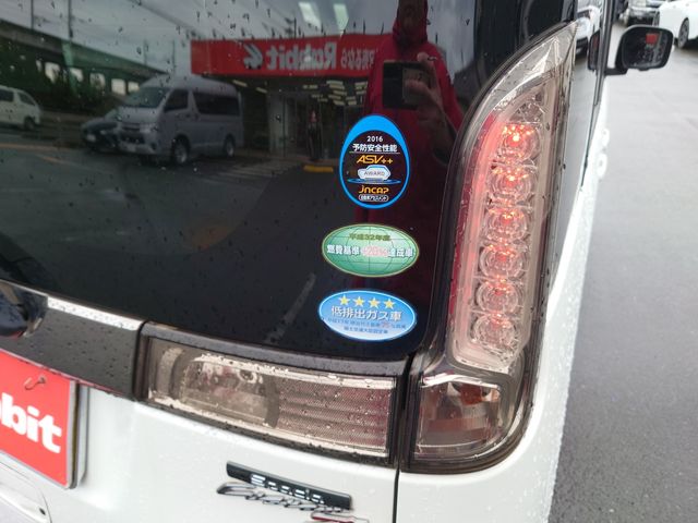 SUZUKI Spacia custom Z 2017