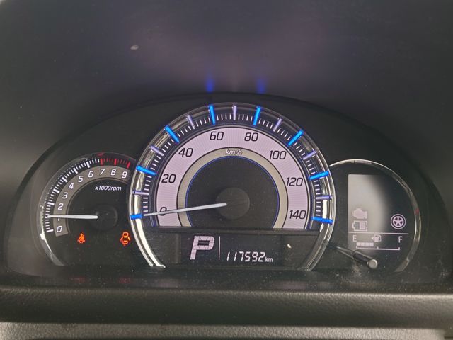 SUZUKI Spacia custom Z 2017