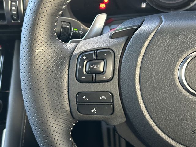 TOYOTA LEXUS IS300h AWD 2022