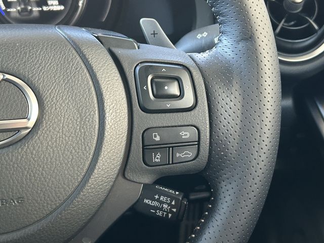 TOYOTA LEXUS IS300h AWD 2022