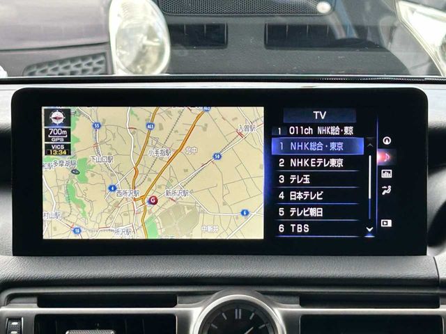 TOYOTA LEXUS IS300h AWD 2022