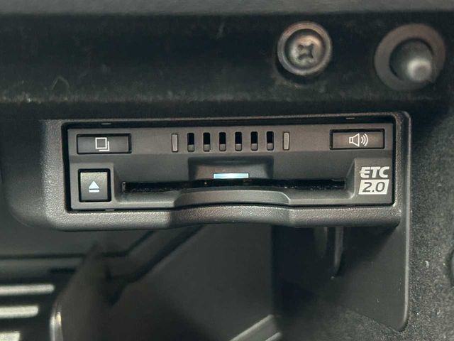 TOYOTA LEXUS IS300h AWD 2022