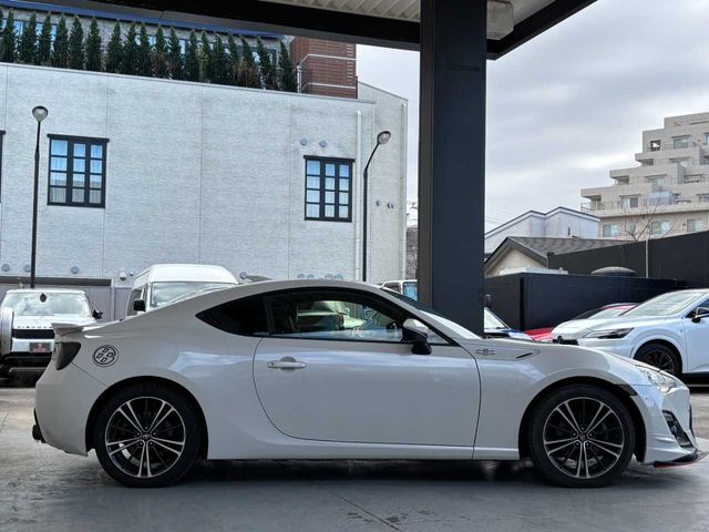 TOYOTA 86 2012