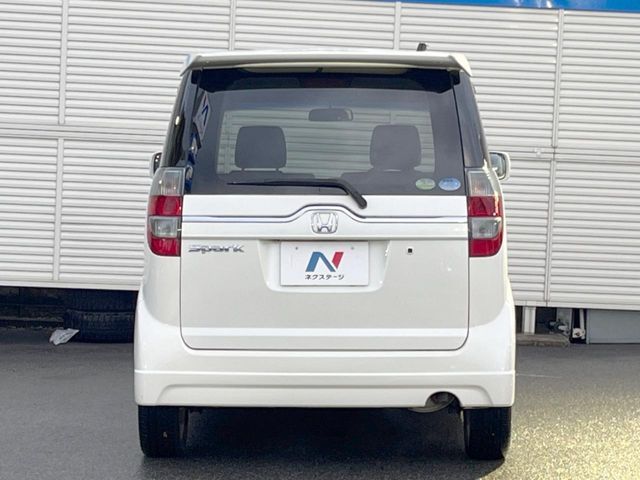 HONDA ZEST SPARK 2012