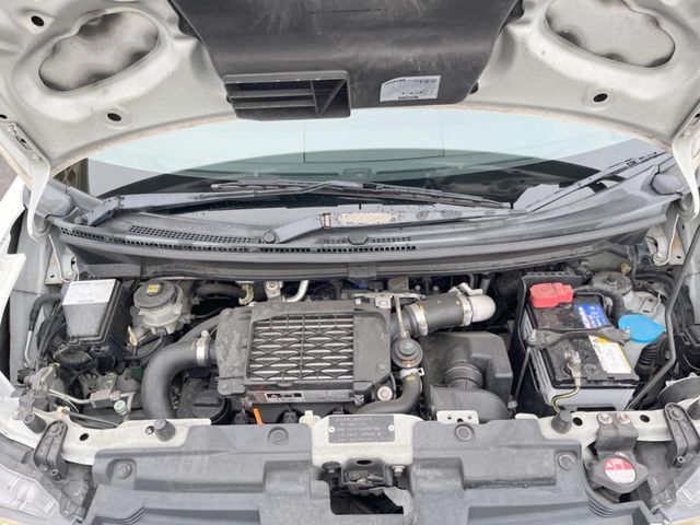 HONDA ZEST SPARK 2012