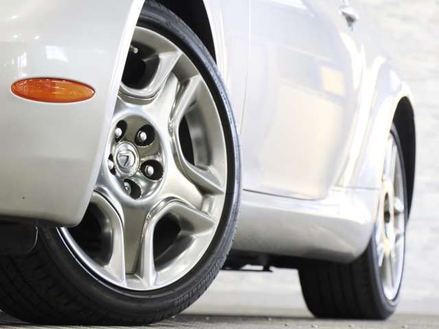 TOYOTA LEXUS SC430 2008