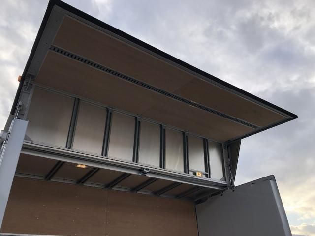 MITSUBISHI CANTER 2024