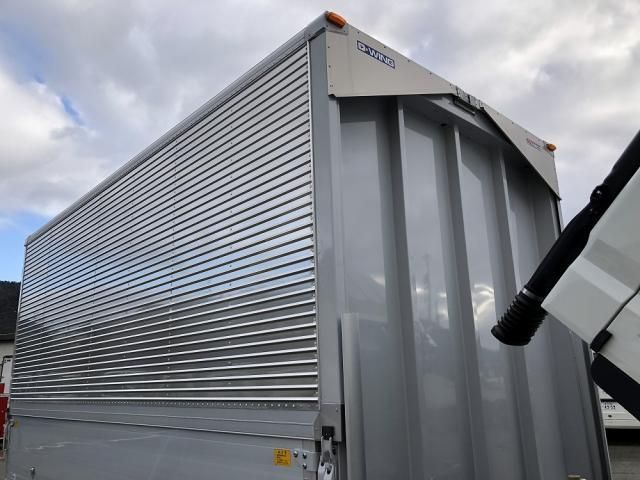 MITSUBISHI CANTER 2024