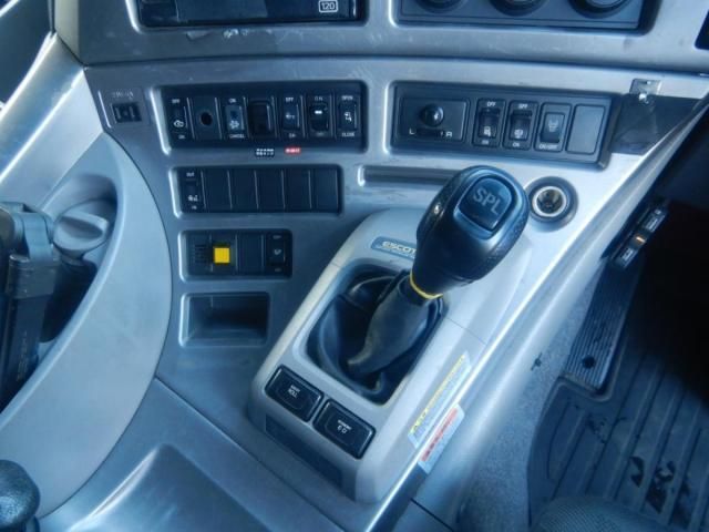 NISSAN DIESEL Quon 2017