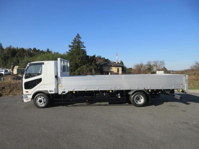 MITSUBISHI FUSOU FIGHTER 2025