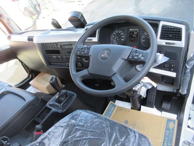 MITSUBISHI FUSOU FIGHTER 2025