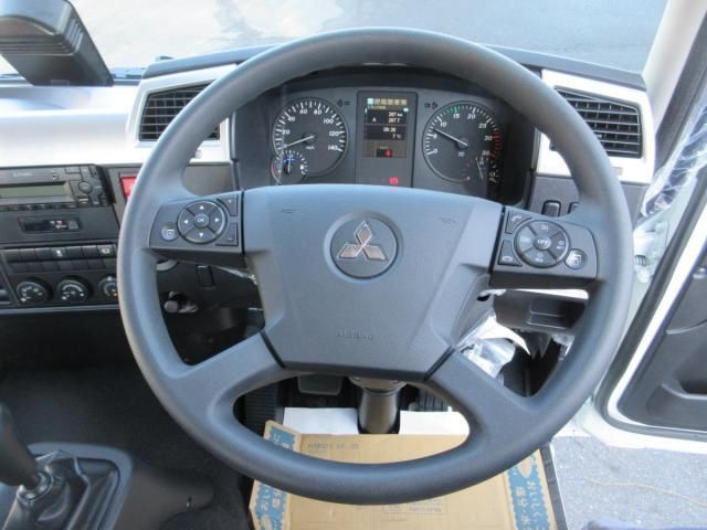 MITSUBISHI FUSOU FIGHTER 2025