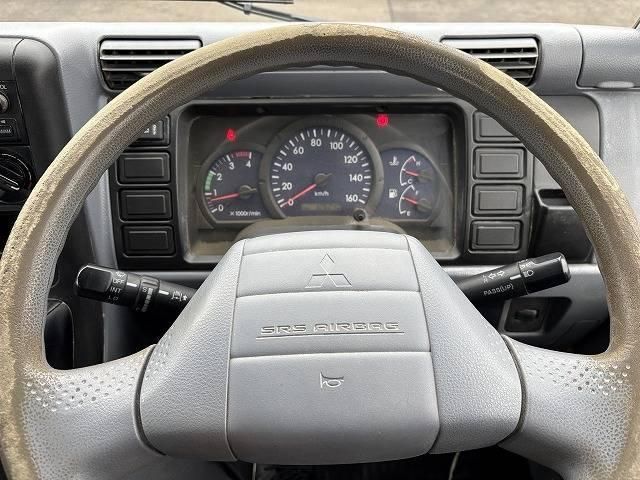 MITSUBISHI CANTER 2005