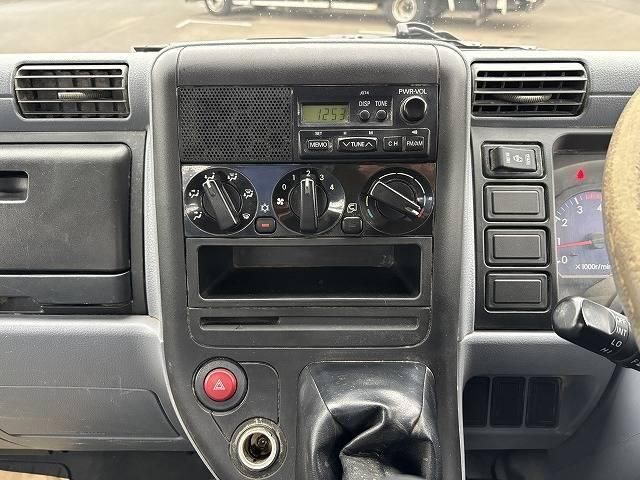 MITSUBISHI CANTER 2005