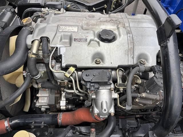 MITSUBISHI CANTER 2005