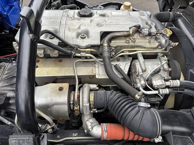 MITSUBISHI CANTER 2005