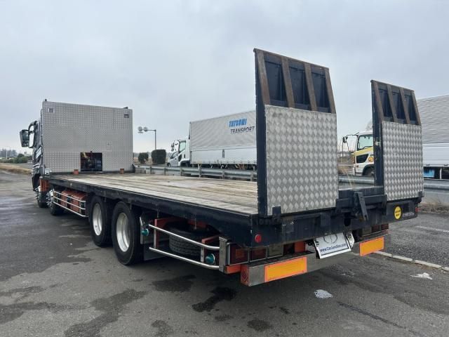 MITSUBISHI FUSOU SUPER GREAT 2002