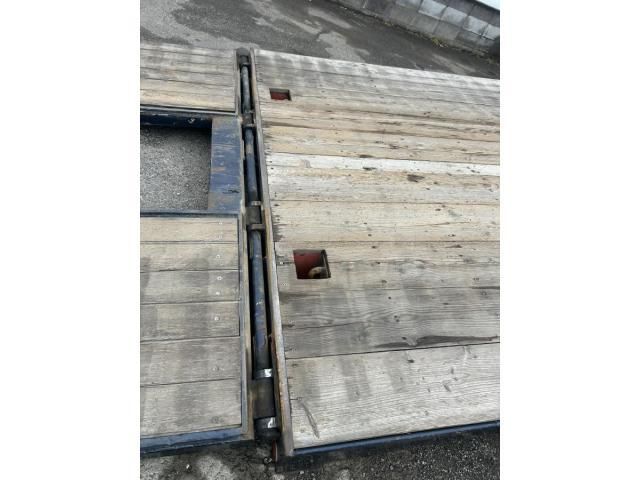 MITSUBISHI FUSOU SUPER GREAT 2002