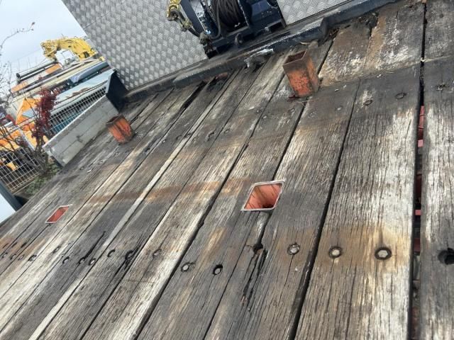 MITSUBISHI FUSOU SUPER GREAT 2002