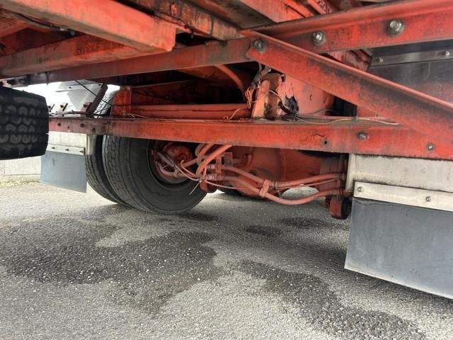 MITSUBISHI FUSOU SUPER GREAT 2002