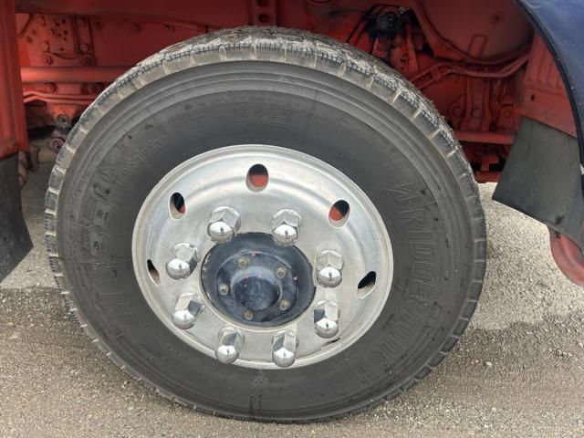 MITSUBISHI FUSOU SUPER GREAT 2002