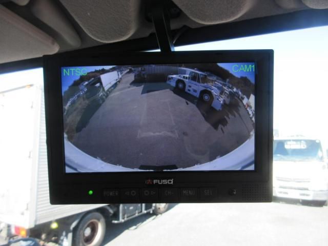 MITSUBISHI CANTER 2025