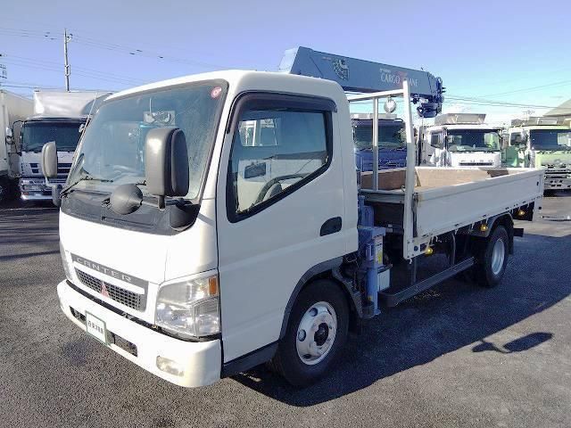 MITSUBISHI CANTER 2003