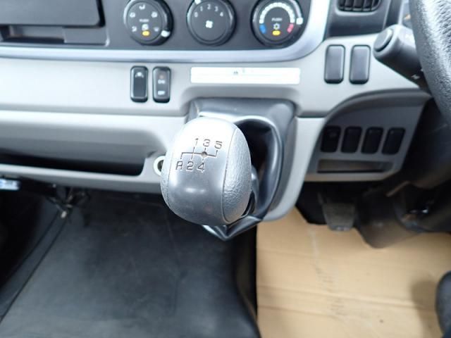 MITSUBISHI CANTER 2018