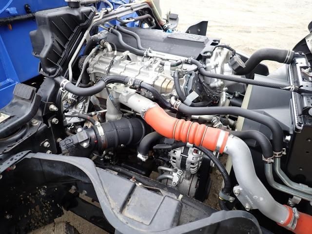 MITSUBISHI CANTER 2018