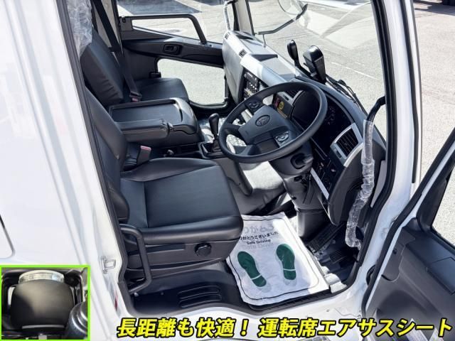 MITSUBISHI FUSOU FIGHTER 2024