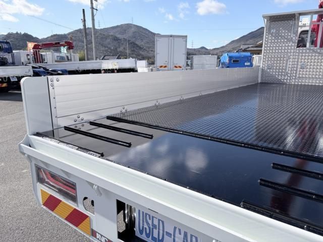 MITSUBISHI FUSOU FIGHTER 2024