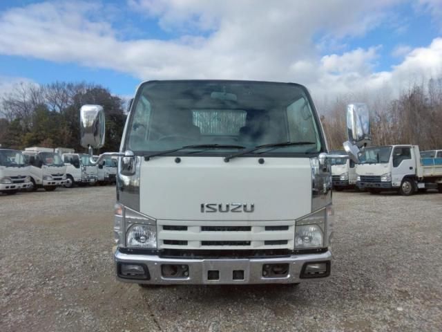 ISUZU ELF 2012